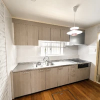画像10000：町田市｜マンション玄関にエコカラット施工｜モデルルームを参考に現物サンプルから選定