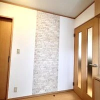 画像10019：町田市｜マンション玄関にエコカラット施工｜モデルルームを参考に現物サンプルから選定