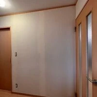 画像10020：町田市｜マンション玄関にエコカラット施工｜モデルルームを参考に現物サンプルから選定