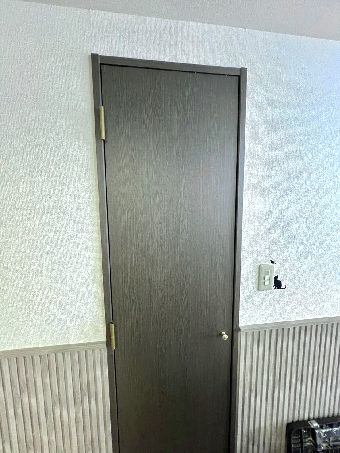 町田市｜マンション玄関にエコカラット施工｜モデルルームを参考に現物サンプルから選定