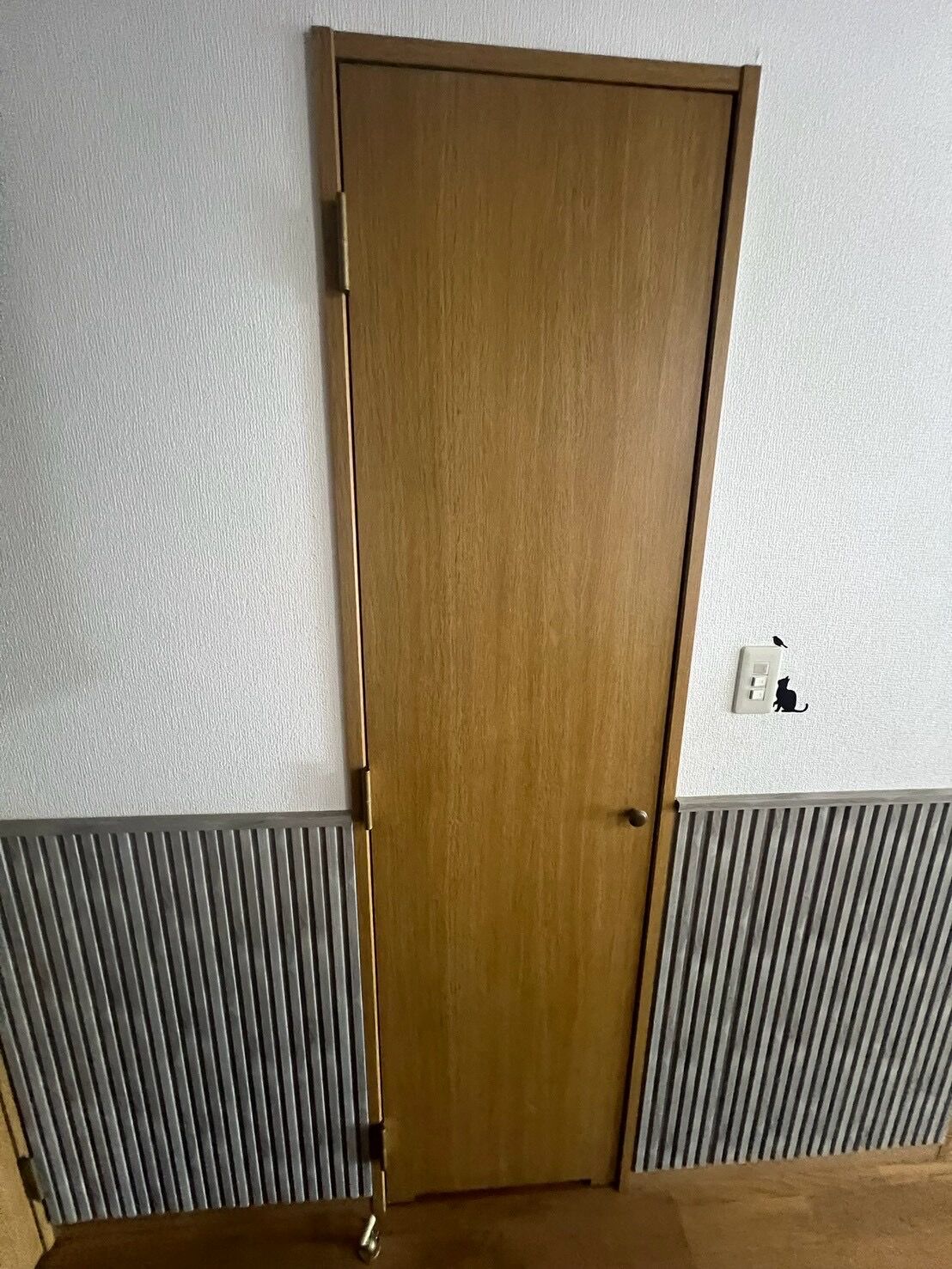 町田市｜マンション玄関にエコカラット施工｜モデルルームを参考に現物サンプルから選定