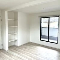 画像10061：町田市｜マンション玄関にエコカラット施工｜モデルルームを参考に現物サンプルから選定