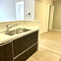 画像10070：町田市｜マンション玄関にエコカラット施工｜モデルルームを参考に現物サンプルから選定
