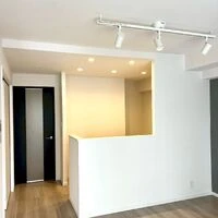 画像10071：町田市｜マンション玄関にエコカラット施工｜モデルルームを参考に現物サンプルから選定