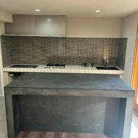画像10130：町田市｜マンション玄関にエコカラット施工｜モデルルームを参考に現物サンプルから選定