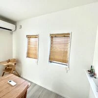 画像10174：町田市｜中古戸建のクロス総張替え＋ロールスクリーン・ウッドブラインドをコーディネート