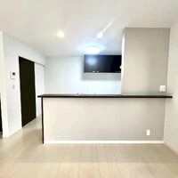 画像10213：町田市｜賃貸していた戸建てを自宅へ。海外からの遠隔打ち合わせでクロスを全面張替え