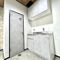 画像9490：町田市｜マンション玄関にエコカラット施工｜モデルルームを参考に現物サンプルから選定