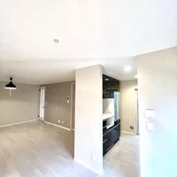 画像9969：町田市｜マンション玄関にエコカラット施工｜モデルルームを参考に現物サンプルから選定